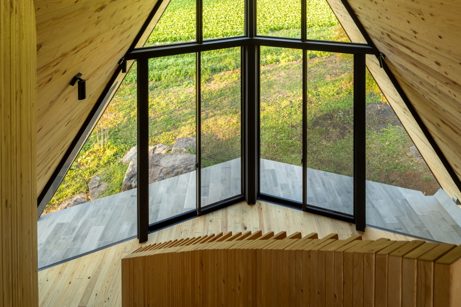 大きな窓のデザイナーズハウス